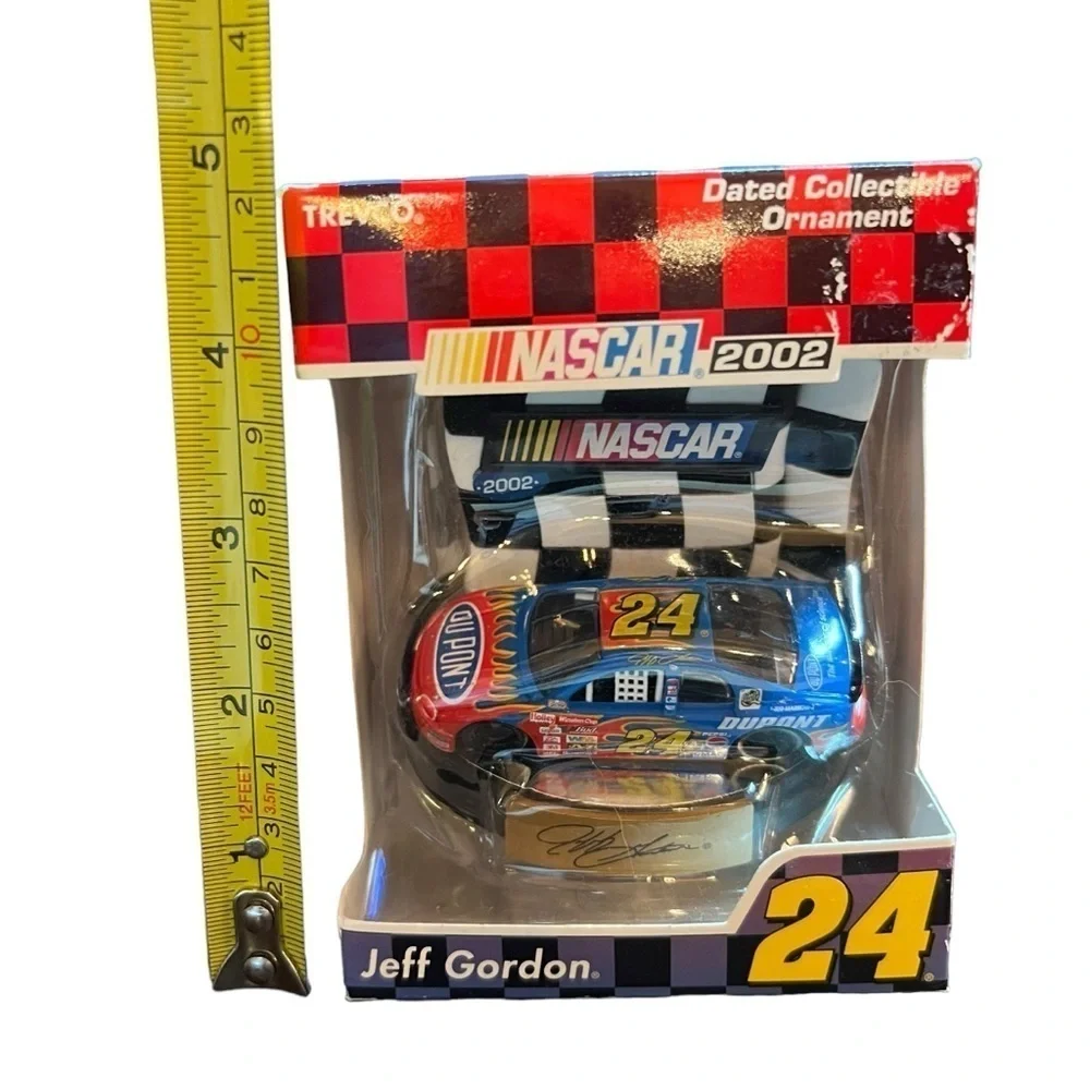 NEW Nascar 2002 Jeff Gordon #24  Collectible Ornament By Trevco Trading Company